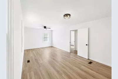 898 Verona Drive, Clarkston, GA 30021 - Photo 13
