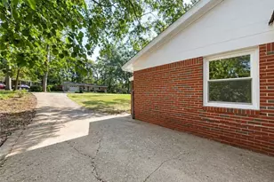 898 Verona Dr, Clarkston, GA 30021 - Photo 21