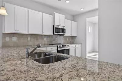 334 Bud Street, Hoschton, GA 30548 - Photo 7