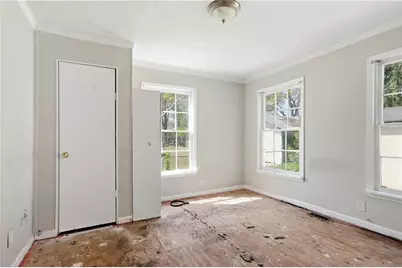 780 South Avenue, Forest Park, GA 30297 - Photo 15