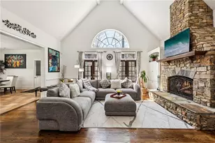 10470 Stanyan St, Alpharetta, GA 30022 - Photo 13