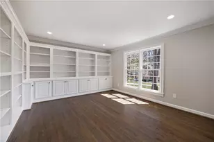 315 Lucinda Ct NW, Marietta, GA 30064 - Photo 5