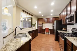 205 Creek Side Pass, Canton, GA 30114 - Photo 9