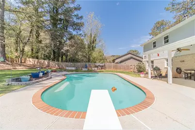 1423 Janice Court SW, Lilburn, GA 30047 - Photo 51