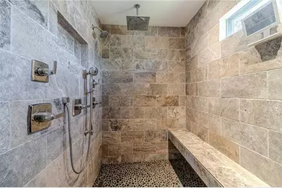 1423 Janice Court SW, Lilburn, GA 30047 - Photo 35