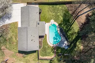 1423 Janice Ct SW, Lilburn, GA 30047 - Photo 53