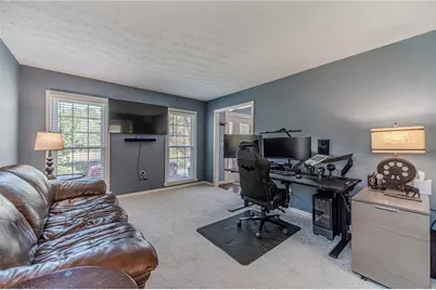 1423 Janice Court SW, Lilburn, GA 30047 - Photo 11