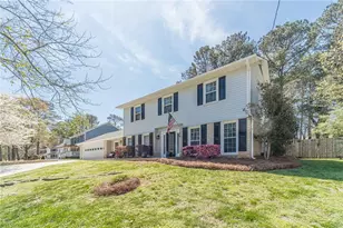 1423 Janice Ct SW, Lilburn, GA 30047 - Photo 5