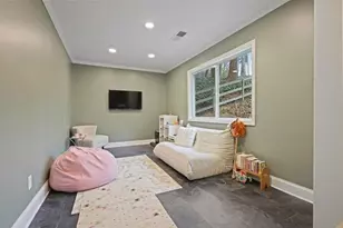 355 Earlston Dr NE, Sandy Springs, GA 30328 - Photo 25