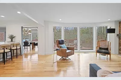 355 Earlston Drive NE, Sandy Springs, GA 30328 - Photo 21