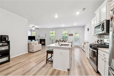 2757 Malton Way, Loganville, GA 30052 - Photo 9