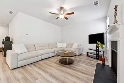 2757 Malton Way, Loganville, GA 30052 - Photo 5