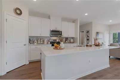 2486 Rocky City Ln, Snellville, GA 30078 - Photo 9