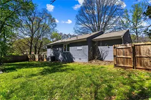 1111 Valley View Rd SE, Atlanta, GA 30315 - Photo 27