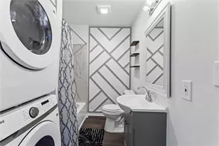 1111 Valley View Rd SE, Atlanta, GA 30315 - Photo 3