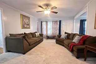 5036 Fox Forest Dr SW, Lilburn, GA 30047 - Photo 15