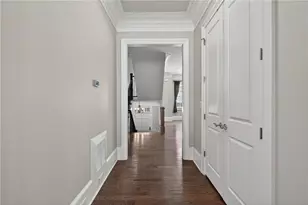 3475 Roxboro Road NE, Atlanta, GA 30326 - Photo 17