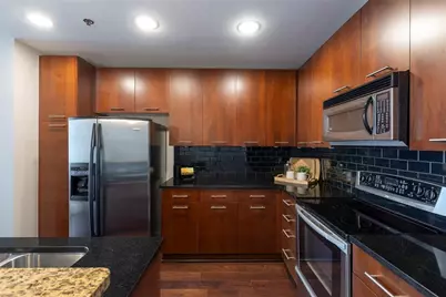 3324 Peachtree Road NE #2611, Atlanta, GA 30326 - Photo 13