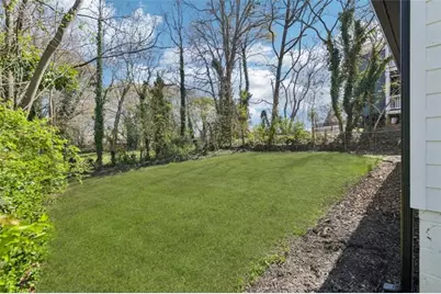 875 Hall Street SE, Atlanta, GA 30318 - Photo 25