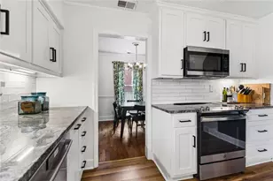 1170 Walker Dr, Decatur, GA 30030 - Photo 7