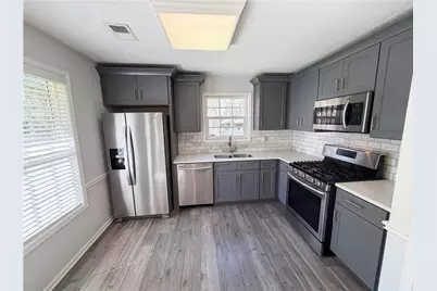 5596 Pinedale Circle, Sugar Hill, GA 30518 - Photo 3