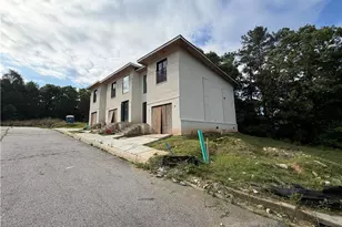 3467 Benjamin E Mays Dr, Atlanta, GA 30331 - Photo 3