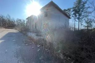 3467 Benjamin E Mays Dr, Atlanta, GA 30331 - Photo 3