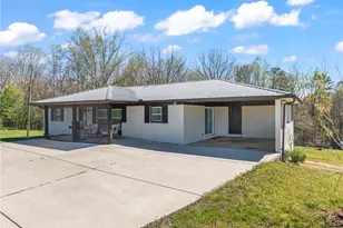 5042 Hopewell Rd, Murrayville, GA 30564 - Photo 3