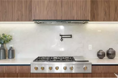 626 Pauley Place, Sandy Springs, GA 30328 - Photo 19