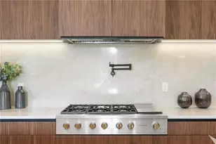 626 Pauley Pl, Sandy Springs, GA 30328 - Photo 19