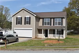 1098 Village Creek, Jonesboro, GA 30238 - Photo 1