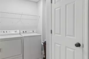 135 Sable Pointe Dr, Milton, GA 30004 - Photo 15