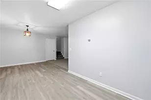 68 Hidden Branches Dr, Carrollton, GA 30116 - Photo 9