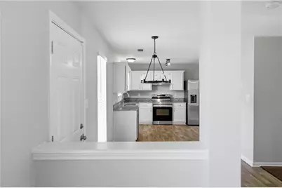 1098 Village Creek, Jonesboro, GA 30238 - Photo 17