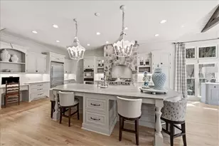 9040 Preston Ln, Suwanee, GA 30024 - Photo 15