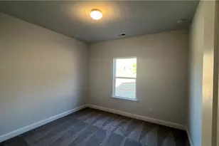 5180 Woodline View Cir, Auburn, GA 30011 - Photo 9