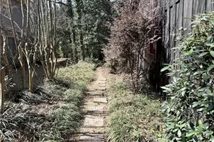 3775 Clubhouse Ln SE, Conyers, GA 30094 - Photo 49