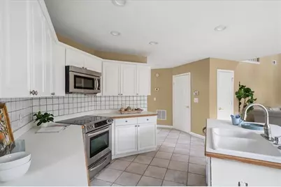 5595 Hillgate Crossing, Alpharetta, GA 30005 - Photo 15