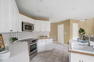 5595 Hillgate Crossing, Alpharetta, GA 30005 - Photo 15