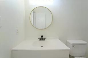 679 Springtor Dr, Lawrenceville, GA 30043 - Photo 33