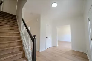 679 Springtor Dr, Lawrenceville, GA 30043 - Photo 13