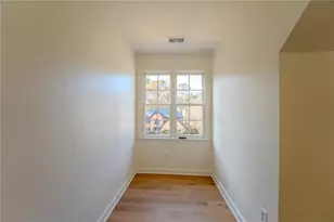 679 Springtor Dr, Lawrenceville, GA 30043 - Photo 19