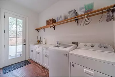 220 Audreys Way, Suwanee, GA 30024 - Photo 35