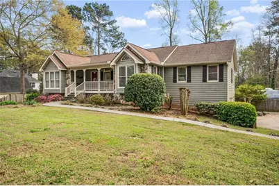 4721 Shadybrook Way SE, Conyers, GA 30094 - Photo 3