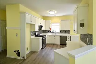 1494 Oglethorpe Dr, Suwanee, GA 30024 - Photo 11