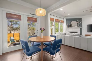 1530 Roswell Manor Cir, Roswell, GA 30076 - Photo 15