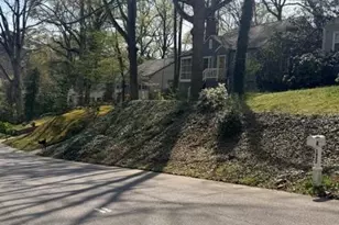 1923 Thompson Ave, Atlanta, GA 30344 - Photo 9