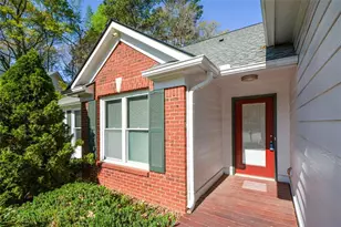 3060 Camelot Woods Dr, Lawrenceville, GA 30044 - Photo 7