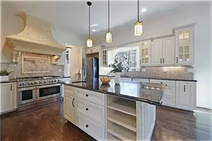7611 Regency Cir, Atlanta, GA 30350 - Photo 29