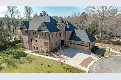 7611 Regency Circle, Atlanta, GA 30350 - Photo 3